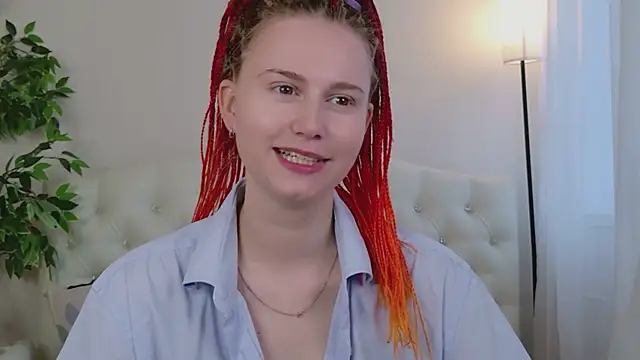 Snapshot of Lover_Daisy_ chatting on June 17, 11:45 am Lover Daisy online show from June 17, 11:45 am