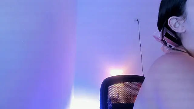 SalomeFire online show from June 2, 4:20 pm