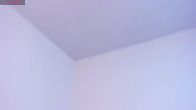 Snapshot of Sofi_Martinez1 chatting on May 6, 9:53 pm Sofi Martinez1 online show from May 6, 9:53 pm