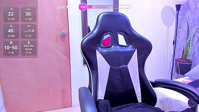 Snapshot of luna_lat chatting on March 20, 11:48 am luna lat online show from March 20, 11:48 am