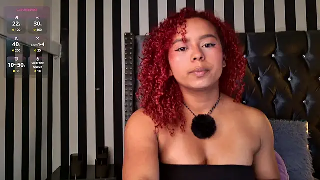 lara curly online show from April 3, 8:12 am