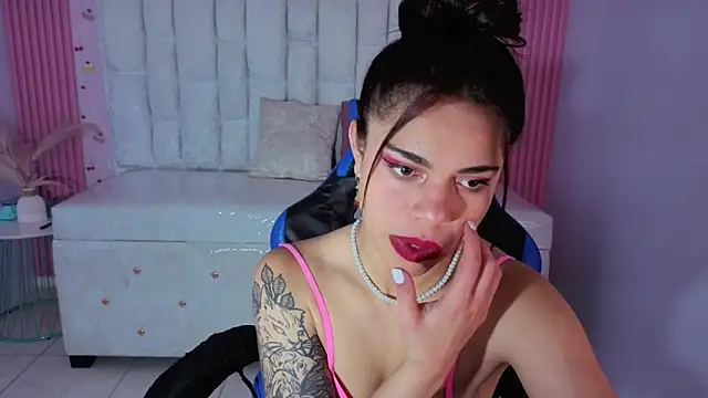 sara 1s online show from April 24, 3:31 am