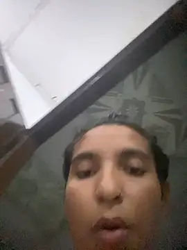 Snapshot of Blowjob-Queen_ chatting on July 3, 4:30 am Blowjob-Queen online show from July 3, 4:30 am