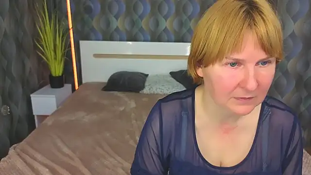 Snapshot of Hot_SandyX chatting on March 20, 10:09 am Hot SandyX online show from March 20, 10:09 am