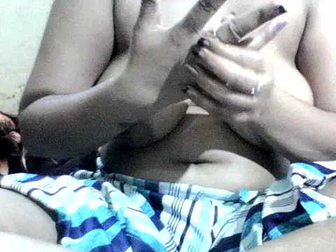 SUZI 777 online show from April 25, 8:39 pm