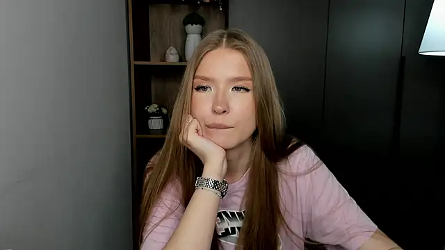 Snapshot of BarbMontilla chatting on March 22, 8:51 am BarbMontilla online show from March 22, 8:51 am