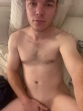 Snapshot of Gerrie75 chatting on March 24, 1:49 pm Gerrie75 online show from March 24, 1:49 pm