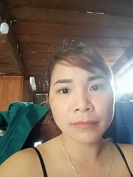 Snapshot of -Bangi- chatting on May 15, 9:38 am -Bangi- online show from May 15, 9:38 am