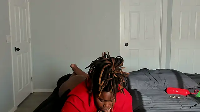 locsofchocolate online show from April 25, 12:02 am