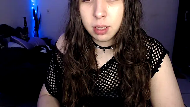 Snapshot of fvckingotik chatting on May 17, 10:17 pm fvckingotik online show from May 17, 10:17 pm
