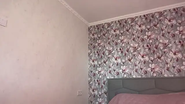 Snapshot of tomasdickpick chatting on August 2, 7:51 am tomasdickpick online show from August 2, 7:51 am