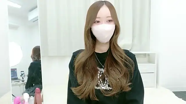 salachan v online show from April 3, 11:19 am