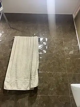 Velunett 19 online show from April 24, 11:18 pm