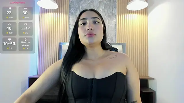 Sulay Kim online show from April 29, 7:20 pm