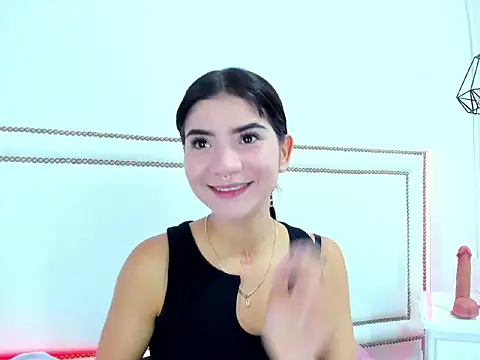 emma-sandoval online show from May 31, 4:03 pm