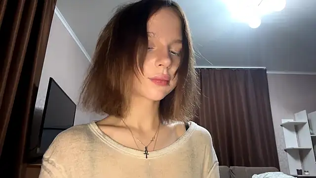 Snapshot of asunanue chatting on April 10, 9:41 pm asunanue online show from April 10, 9:41 pm