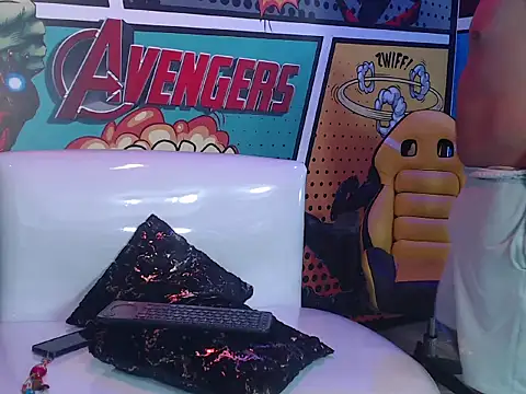 Snapshot of danisttar chatting on March 21, 8:19 am danisttar online show from March 21, 8:19 am