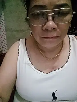 Snapshot of Funsexy1 chatting on June 6, 9:08 pm Funsexy1 online show from June 6, 9:08 pm