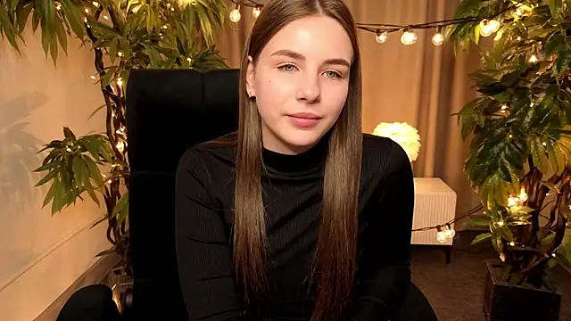 Snapshot of MariaKelley chatting on March 23, 1:26 pm MariaKelley online show from March 23, 1:26 pm