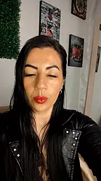 Franchescatoop online show from May 4, 6:04 pm