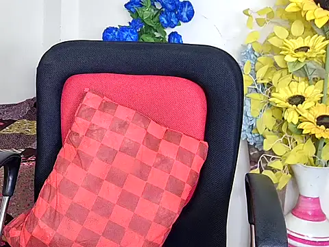 Snapshot of Preety_Baby chatting on May 23, 4:55 pm Preety Baby online show from May 23, 4:55 pm