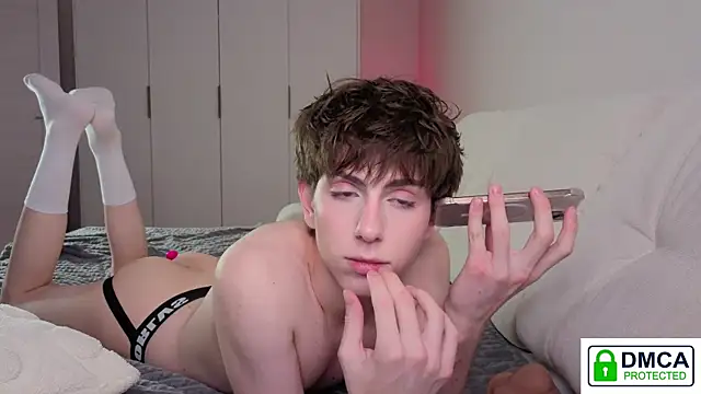 Finn Belle online show from April 28, 8:36 pm