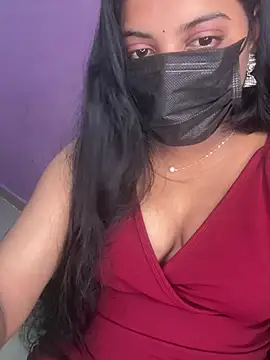 Snapshot of miss_eyekiller12 chatting on May 16, 6:17 pm miss eyekiller12 online show from May 16, 6:17 pm