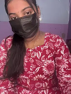 Snapshot of miss_eyekiller12 chatting on May 27, 4:04 pm miss eyekiller12 online show from May 27, 4:04 pm