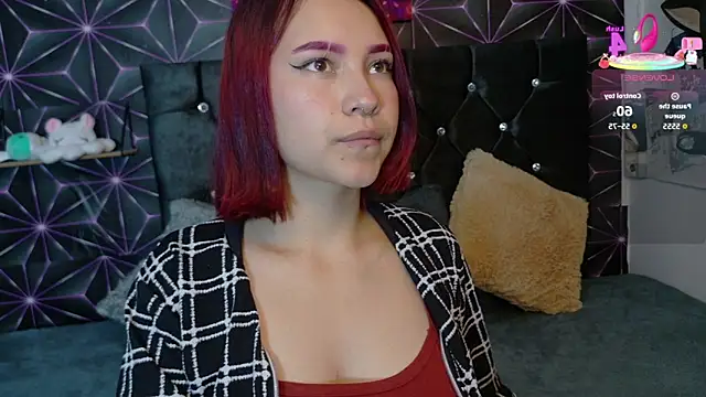 Snapshot of Megam_white chatting on March 23, 3:27 pm Megam white online show from March 23, 3:27 pm