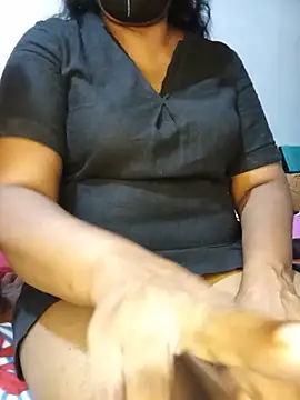 Snapshot of Jayani1978 chatting on July 4, 11:05 am Jayani1978 online show from July 4, 11:05 am