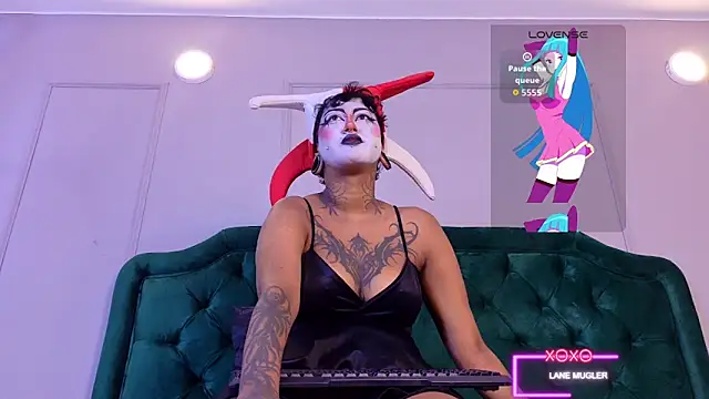 Snapshot of lanemugler chatting on June 29, 12:05 pm lanemugler online show from June 29, 12:05 pm