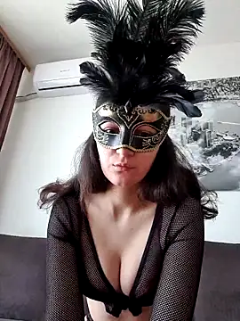 SweetAri28 online show from May 3, 1:17 pm