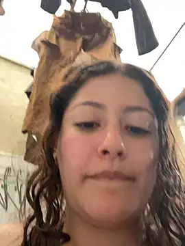 Snapshot of Amber_rosse_outdoors chatting on March 29, 7:47 pm Amber rosse outdoors online show from March 29, 7:47 pm