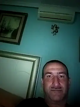 Snapshot of DanTrov79 chatting on May 12, 8:28 pm DanTrov79 online show from May 12, 8:28 pm