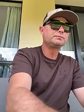 Snapshot of youwantthisshit chatting on March 23, 5:55 am youwantthisshit online show from March 23, 5:55 am