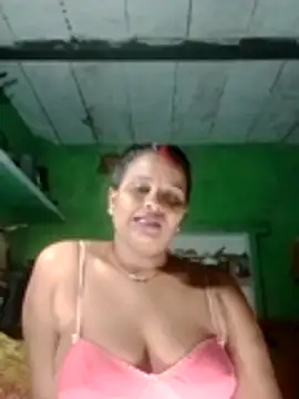 Snapshot of Shivani09900 chatting on July 12, 7:27 pm Shivani09900 online show from July 12, 7:27 pm