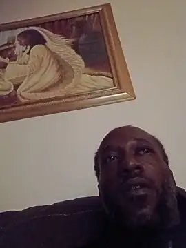 Snapshot of KingBlackStallion chatting on May 28, 9:39 am KingBlackStallion online show from May 28, 9:39 am
