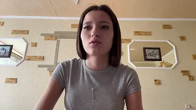 VersedFiend online show from April 27, 8:12 am