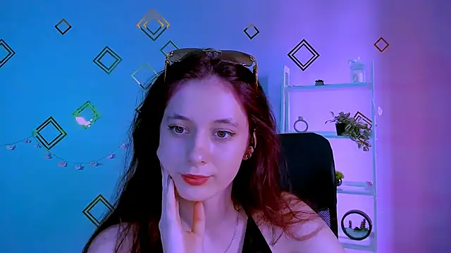 Snapshot of nami_glow chatting on May 26, 9:05 am nami glow online show from May 26, 9:05 am