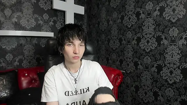 Snapshot of AdonBev chatting on July 11, 6:38 am AdonBev online show from July 11, 6:38 am