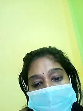 Snapshot of bannerjeesneha20 chatting on April 7, 7:58 pm bannerjeesneha20 online show from April 7, 7:58 pm