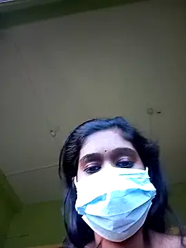 Snapshot of bannerjeesneha20 chatting on April 9, 9:04 am bannerjeesneha20 online show from April 9, 9:04 am