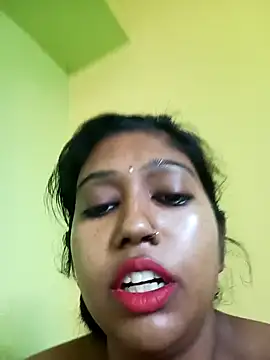 Snapshot of bannerjeesneha20 chatting on May 6, 2:19 am bannerjeesneha20 online show from May 6, 2:19 am