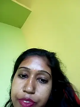 Snapshot of bannerjeesneha20 chatting on May 7, 2:39 am bannerjeesneha20 online show from May 7, 2:39 am