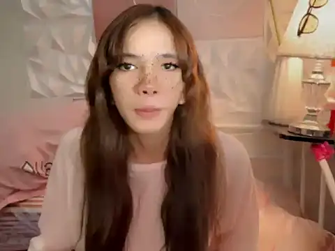 Snapshot of Leijona_Milker chatting on May 24, 12:54 pm Leijona Milker online show from May 24, 12:54 pm