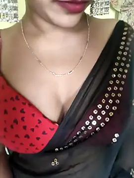 Snapshot of Rubina_Love chatting on April 10, 10:09 am Rubina Love online show from April 10, 10:09 am