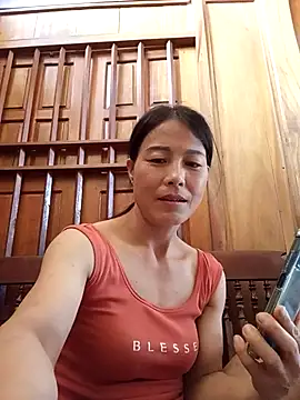 Snapshot of -Numin- chatting on June 5, 9:04 am -Numin- online show from June 5, 9:04 am