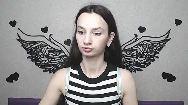 Je55icaBreeze online show from May 3, 1:39 pm