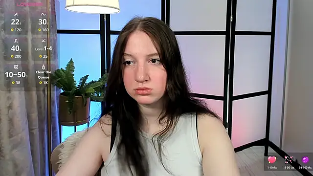 Elisabeth Binder online show from March 25, 4:07 am