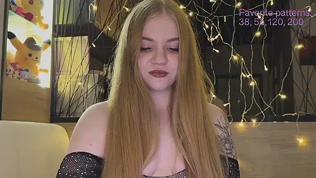 Snapshot of Alice_berry chatting on June 28, 10:49 pm Alice berry online show from June 28, 10:49 pm